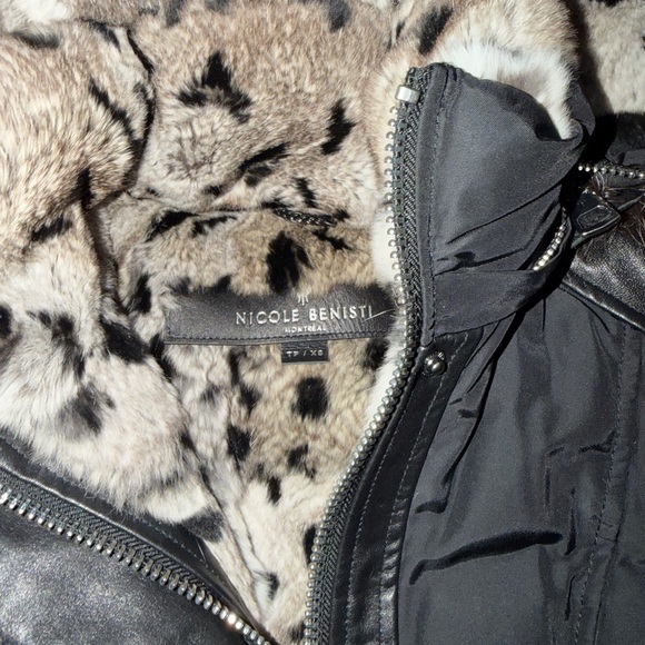 Nicole Benisti Black Puffer Jacket with Fur Trim - Picture 2 of 5
